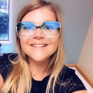 Meet your Posher, Katherine